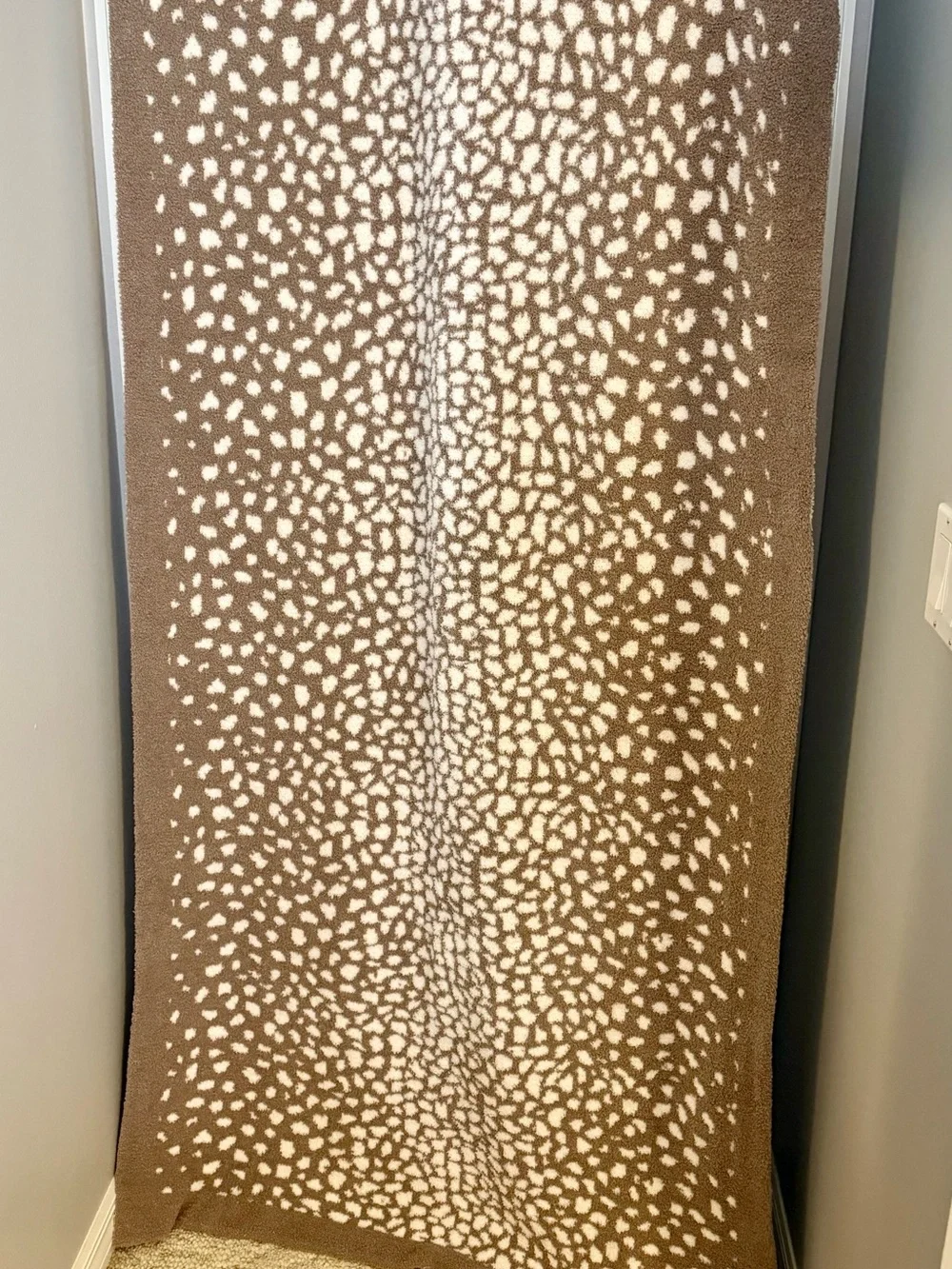 🌸H35 - Tommy Bahama Ultrasoft Plush Reversible Throw🤎🛏️🛍️